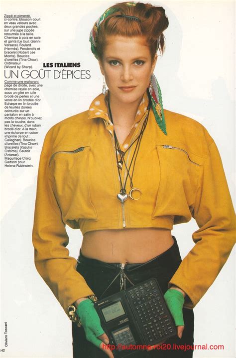 Angie Everhart Elle France March 20th 1989 By Oliviero Toscani Mode Année 80 Mode Années 80
