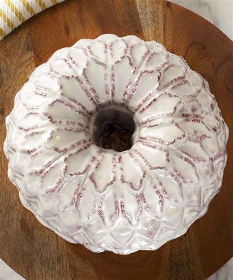 Being careful again, place your glass in pan. Add dynamic elegance to your bundt creations with this ...