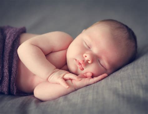 ¿cuántas Horas Debe Dormir Un Bebé De Entre 3 Y 6 Meses Bekia Padres