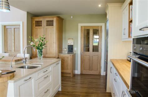 A Contemporary Kitchen Done By Newhaven Kitchens Carlow Oak Kitchen