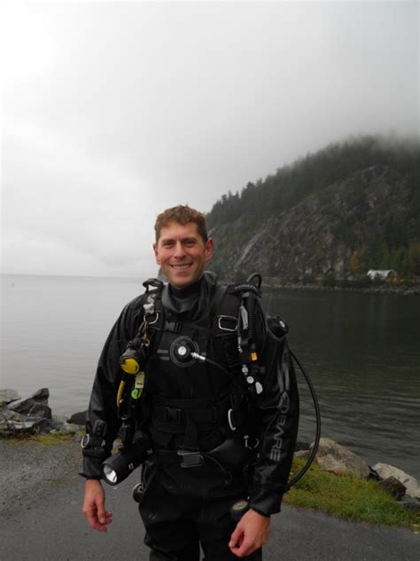 Are you an experienced scuba diving instructor? How I Quit My Job to Become a Scuba Instructor