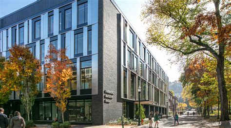 Portland State University Revitalizes Historic Hall School