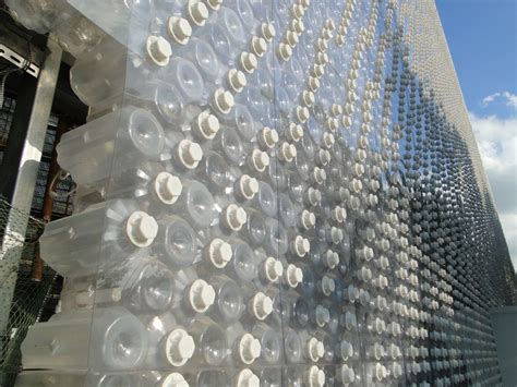 Ecoark En Taiwán Una Mega Estructura Construida Con Botellas De