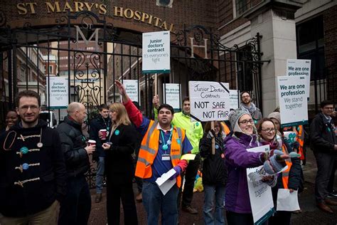 Junior Doctors From England Are Going For A Second Strike