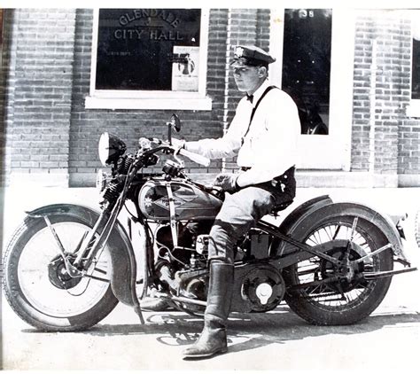 1940 Motor Cop Harley Davidson History Harley Davidson Bikes Harley