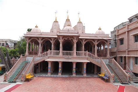 Shree Swaminarayan Temple Kakariya Kalupur Mandir