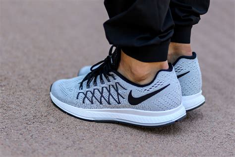 Nike air zoom pegasus 35 sneakers. Nike Air Zoom Pegasus 32 Pure Platinum - Sneaker Bar Detroit