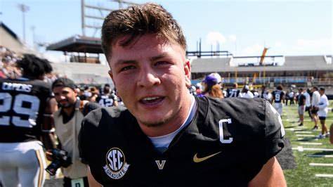 Vanderbilt Qb Diego Pavia Goes Viral Over Amazing Hugh Freeze Stat