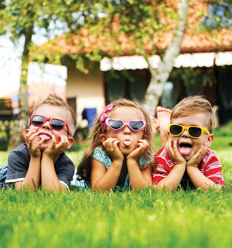 Siblings: Avoid Rivalry by Parenting Positive Sibling ...