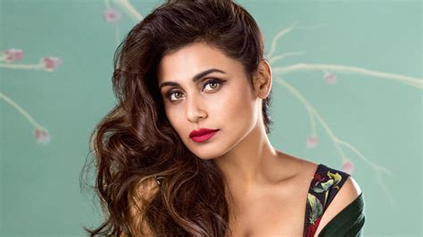 bollywood actress hd wallpapers for pc call of duty mobile 2019 4k ultra hd mobile wallpaper