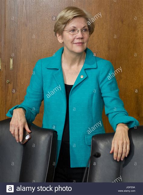 Elizabeth Warren High Resolution Stock Photography And Images Alamy