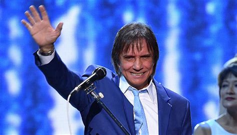 Roberto Carlos estrenó canción después de 25 años VIDEO