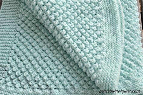 Patterns preceded by an asterisk (*) are in pdf format. An adorable popcorn baby blanket pattern | Baby knitting ...