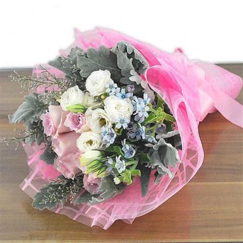 The inclusion of these blooms in bouquets would add elegance, fragrance, and charm. Where To Buy Fresh Cut Flowers In Singapore - ArtLovers.me
