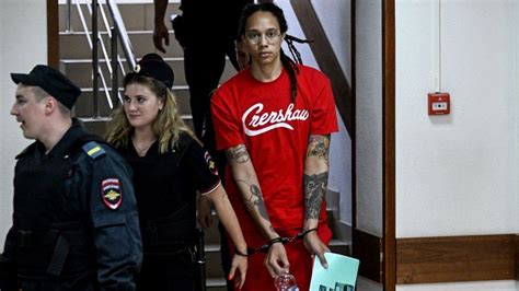 Brittney Griner Us Basketball Star Jailed For Nine Years On Drug