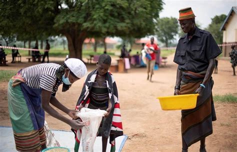 Rais wa uganda yoweri museveni ametangaza msururu wa mashati mapya ya kupambana na ongezko la visa vya virusi vya corona nchini humo. Nationwide analysis finds Gulu, Jinja, Kasese worst ...