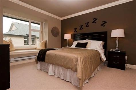 Design ideas for a large contemporary master bedroom in london with grey walls, medium hardwood flooring, a vaulted ceiling and wallpapered walls. How to Decorate Your Bedroom with Brown Accent Wall ...