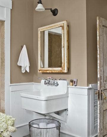 Having the best utility sink installed in laundry or utility room can help you accomplish tasks faster however, utility sinks are usually larger and more durable than a typical kitchen or bathroom sink. Utility Sink Design Ideas