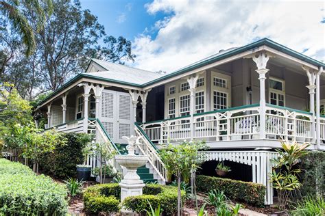 Florida cracker style cool house plan id: This renovated Queenslander is giving us all the feels ...