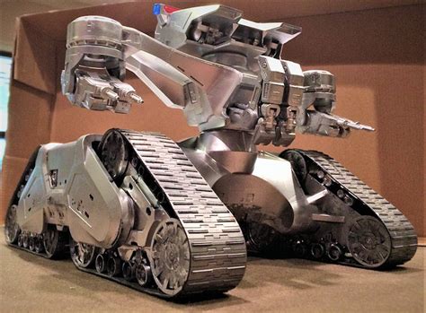 At 6.5 in length, the hunter killer tank from t2: Pegasus Hobbies 1/32 T2 Hunter-Killer Tank, by Donald Zhou