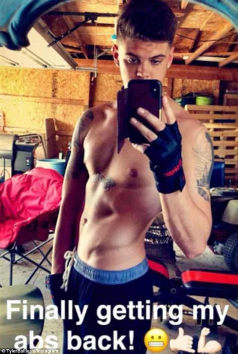Tyler Baltierra Sheds 40lbs As The Teen Mom Star Posts Shirtless Instagram Pic Daily Mail Online