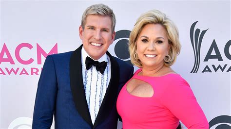 Julie Chrisley Todd Chrisleys Wife 5 Fast Facts You Need To Know
