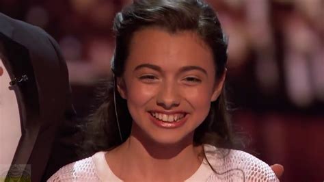 Laura bretan è arrivata seconda nelle selezioni nazionali per rappresentare la romania all'eurovision song contest. Laura Bretan - America's Got Talent Finals - YouTube