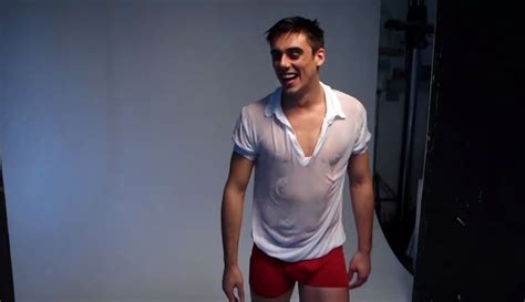 Chris Mears Torna A Posare Per Gay Times