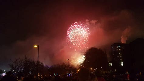 Amazing Fireworks Celebration Scene L Glasgow Green Greater Glasgow