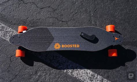 Irl A Closer Look At Boosted Boards Dual Electric Skateboard Engadget