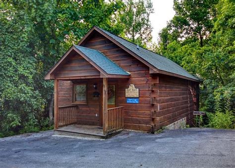 Maybe you would like to learn more about one of these? Pigeon Forge, Honeymoon Cabin Close to the Parkway ...