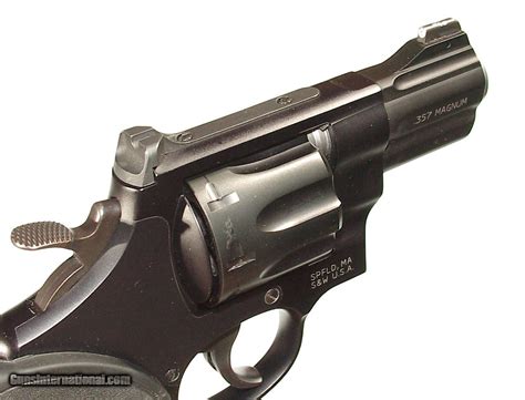 Sandw Model 327 Night Guard Revolver New In The Box