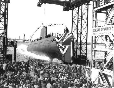 uss nautilus ssn 571