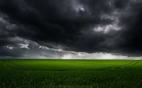 Storm Clouds Storm Clouds Gather Over A Spring Crop Field Flickr