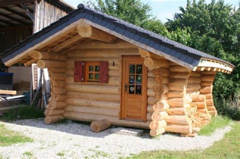 Cute Cozy Log Cabin Could You Live In This Cabin Cozy Homes Life