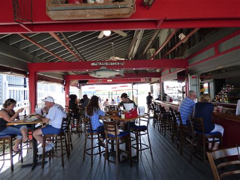Harris Crab House And Seafood Restaurant