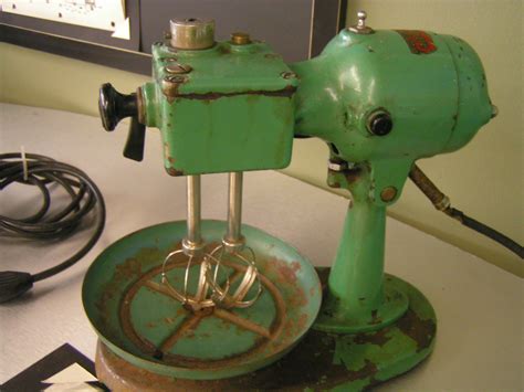 See more ideas about vintage kitchen, antiques, antique kitchen. KitchenAid - Wikipedia