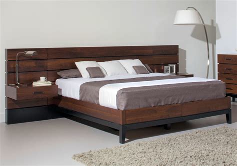 Wood Panel Beds With Storage Drawers