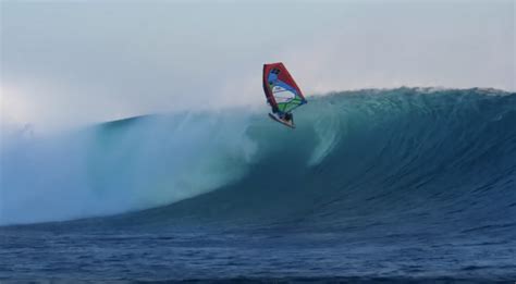 Windsurfing Cloudbreak Fiji For The First Time Camille Juban