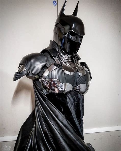 Naythero Productions Batman Arkham Knight Batsuit Héros Les Super