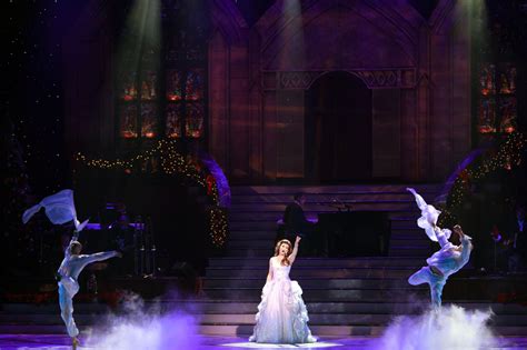 Review American Music Theatres Christmas Show Is Quite Grand And