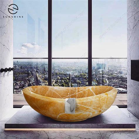 Bathtubs.com was launched at may 14, 1998 and is 22 years and 233 days. Onyx Bathtubs