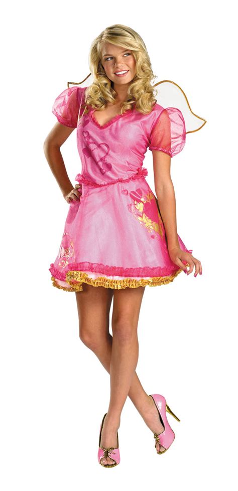 The review has received 4 comments. January 2012 | lovely wardrobes and outfits