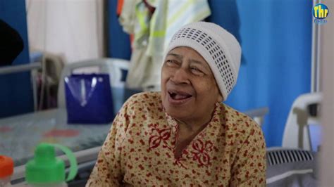 Salam hangat, rumah juara dengan bangga menghadirkan aplikasi pendidikan interaktif.aplikasi yang kami persembahkan dan dedikasikan kepada siswa,guru dan orang tua indonesia ini guna mendukung kelancaran proses belajar dan mengajar pada berbagai kondisi dan cara. Ceria Pagi - Berikan Masa ke Rumah Orang Tua - YouTube