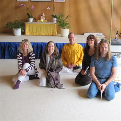 Wie die yogaräume und zimmer aussehen? Jubilare in Bad Meinberg - Yoga Vidya Blog - Yoga ...