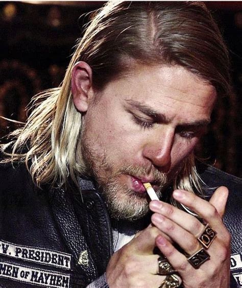 Pin By Nik Nak On Charlie Hunnam In 2020 Sons Of Anarchy Charlie