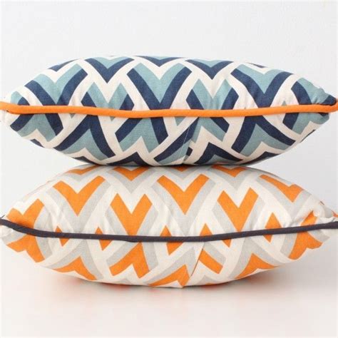 And this week, autum from creative little daisy shares how to add piping to a pillow. Pillows with Piping - MADE EVERYDAY | Sewing cushions, Sewing pillows, How to make piping