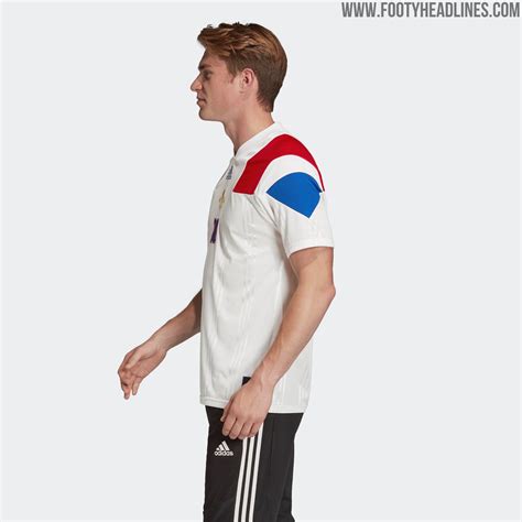Nike paris saint germain trikot größe s m xl beflockung mbappe neymar möglich. Atemberaubendes Adidas EM 2020 Paris City Trikot Geleaked ...