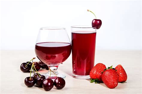Cherry Juice With Highest Amount Of Anthocyanins Is Best For Gout