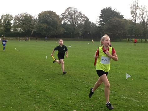 Ks2 Cross Country Gatten And Lake Primary School